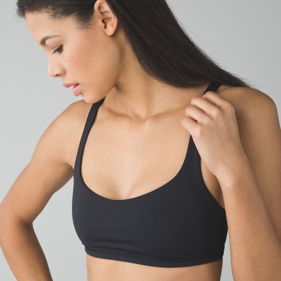 Lululemon Free To Be Bra in Black - Picture 1 of 5